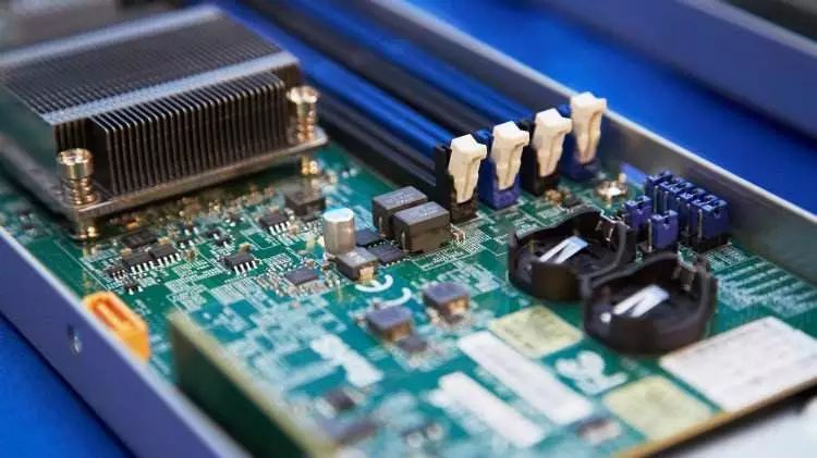 村田贴片电容在电气领域的作用